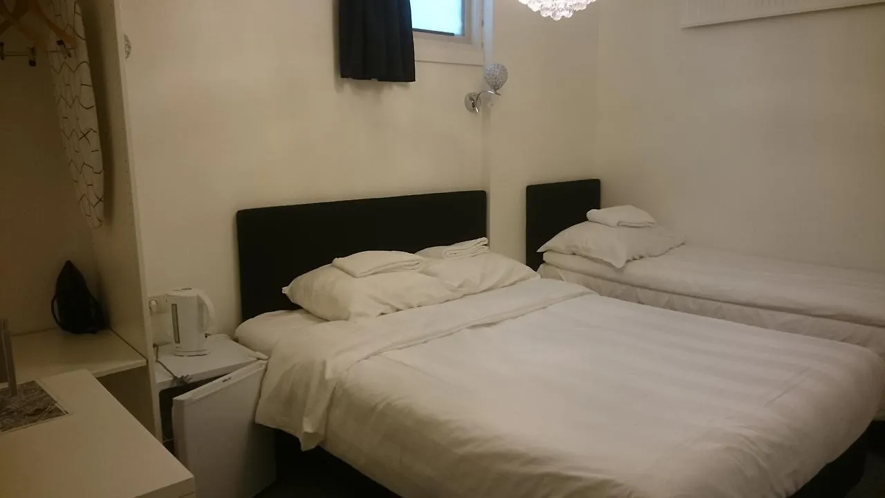Hotel Cafetaria Self Check In 위트레흐트 0*,  네덜란드